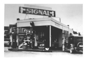 Signal Gas Station